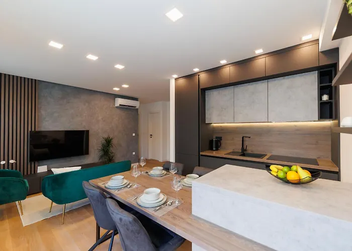 Latitude 44 Апартаменты Задар