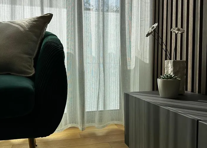 Latitude 44 Apartman *